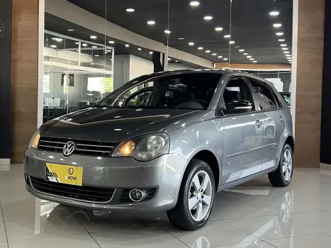 Volkswagen POLO 1.6 MI SPORTLINE 8V FLEX 4P MANUAL 4 portas