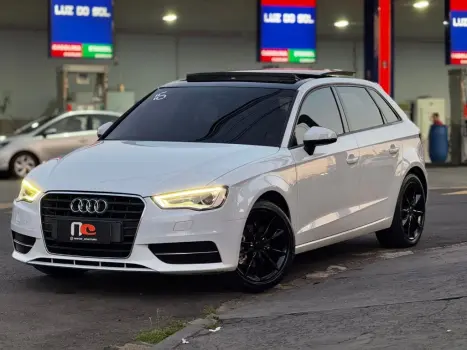 Audi A3 Sportback 1.4 TFSI S-tronic 4 portas
