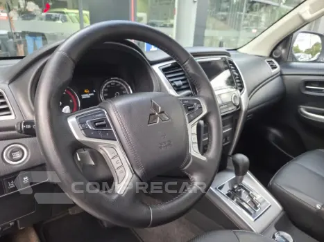 L200 TRITON 2.4 16V Turbo Sport Hpe-s CD 4X4