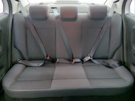 VOYAGE 1.0 12V MPI TOTALFLEX 4P MANUAL