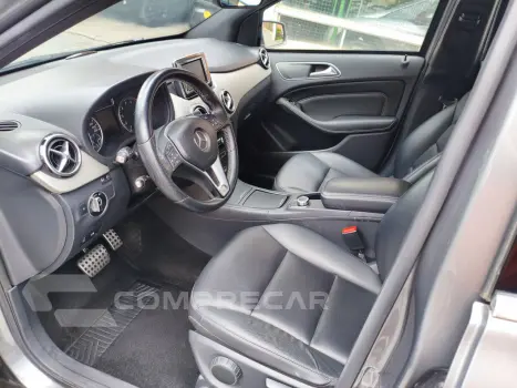 B 200 1.6 4P TURBO AUTOMÁTICO