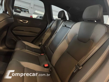 XC60 2.0 T8 Recharge Ultimate Dark AWD Geartronic