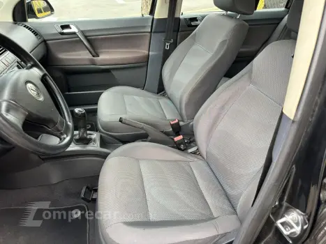 Polo Sed. COMFORT. 1.6 Mi Tot. Flex 8v