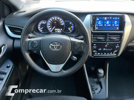 Toyota YARIS 1.5 16V FLEX XL PLUS CONNECT MULTIDRIVE 4 portas