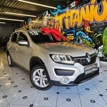 Renault SANDERO ST16RSCE 4 portas