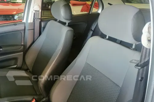 VOYAGE 1.6 MI 8V