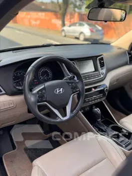 TUCSON 1.6 16V T-gdi GLS