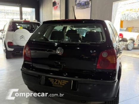 POLO - 1.6 MI 8V 4P MANUAL