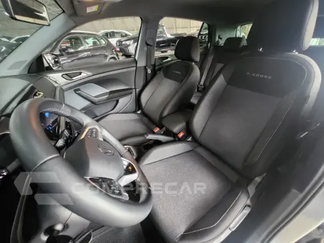 T-CROSS 1.0 200 TSI TOTAL FLEX AUTOMÁTICO