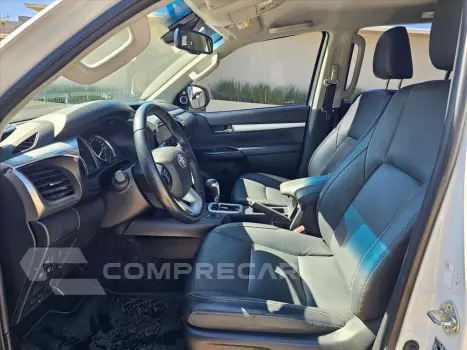 HILUX 2.8 D-4D TURBO DIESEL CD SRX PLUS 4X4 AUTOM