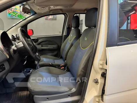 Uno 1.0 Evo Vivace 8V Flex 4P Manual