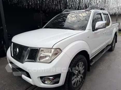 NISSAN FRONTIER 2.5 PLATINUM 4X4 CD TURBO ELETRONIC DIESEL 4P AUTOM 4 portas