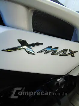 YAMAHA XMAX 250 CONNECTED ABS
