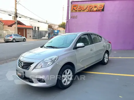 NISSAN VERSA SL 1.6 16V Flex Fuel 4p Mec. 4 portas