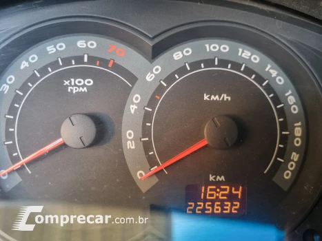 CELTA 1.0 MPFI Spirit 8V