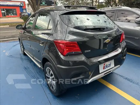 ONIX 1.4 MPFI ACTIV 8V FLEX 4P AUTOMÁTICO