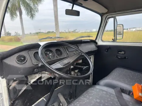 KOMBI 1.6 Pick-up CS 8V