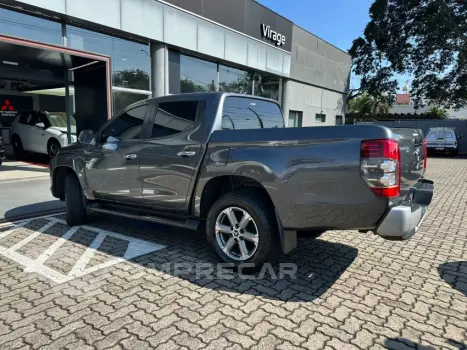 L200 TRITON 2.4 16V Turbo Sport HPE CD 4X4