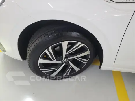 VIRTUS 1.0 200 TSI HIGHLINE AUTOMÁTICO