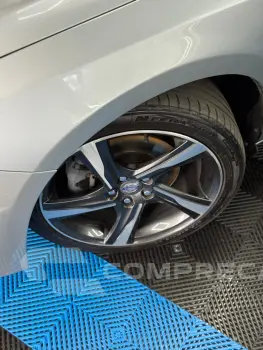 V60 2.0 T5 R Design Turbo