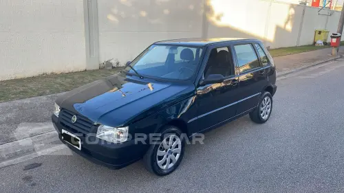 Fiat UNO 1.0 Mille 8V 4 portas