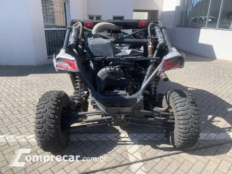 CAN-AM SSV Maverick