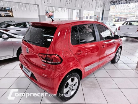 Volkswagen FOX 1.6 MI ROCK IN RIO 8V FLEX 4P 4 portas