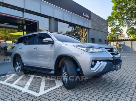 HILUX 2.7 SR 4X2 CD 16V