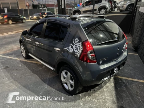 SANDERO STEPWAY Hi-Flex 1.6 16V 5p