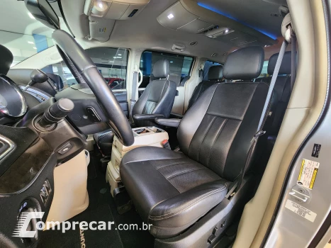 TOWN & COUNTRY 3.6 Touring V6 24V