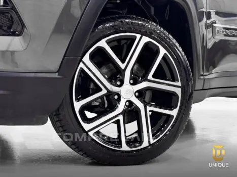 COMPASS - 1.3 T270 TURBO LIMITED AT6