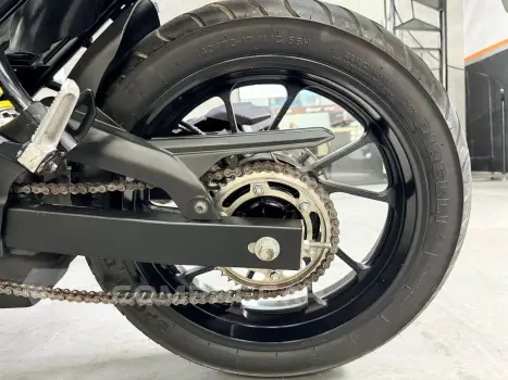 Fazer 250