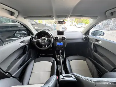 A1 1.4 TFSI Sportback Attraction 16V 122cv