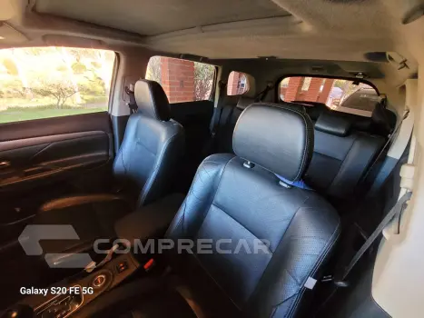 OUTLANDER 3.0 GT 4X4 V6 24V