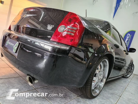 300C V6