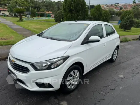 CHEVROLET Onix 1.0 LT Flex 4 portas