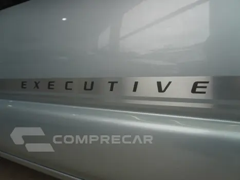 S10 2.4 MPFI EXECUTIVE 4X2 CD 8V FLEX 4P MANUAL