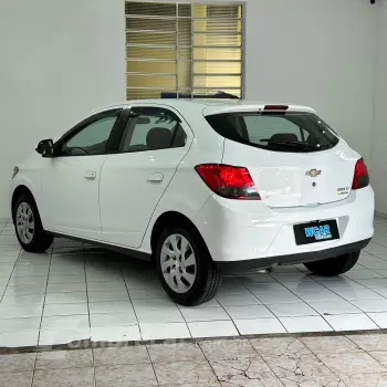 ONIX HATCH LT 1.4 8V FlexPower 5p Mec.