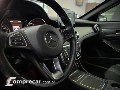 CLA 200 1.6 VISION 16V FLEX 4P AUTOMATICO