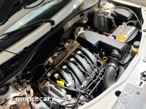 DUSTER - 1.6 DYNAMIQUE 4X2 16V 4P MANUAL