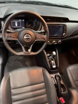 Kicks Advance 1.6 Automático