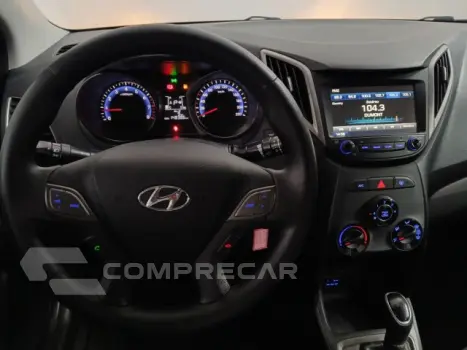 HB20S - 1.6 COMFORT PLUS 16V 4P AUTOMÁTICO