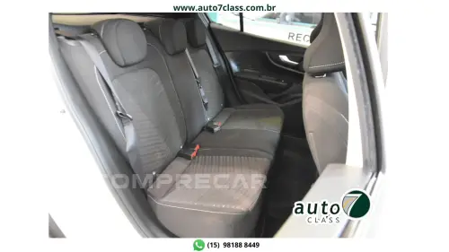 FASTBACK - 1.0 TURBO 200 AUDACE CVT