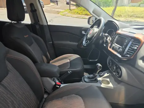 TORO 2.0 16V Turbo Volcano 4WD