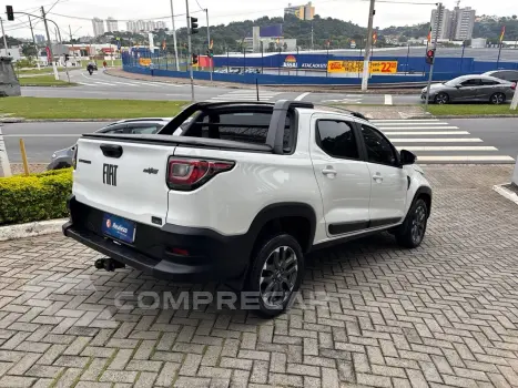 Strada Ultra 1.0 Flex Turbo CD Aut.