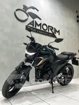 FAZER 250