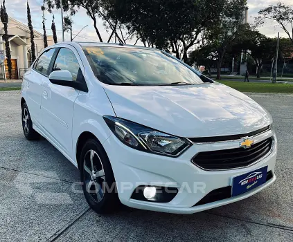 CHEVROLET ONIX 1.4 MPFI LT 8V 4 portas