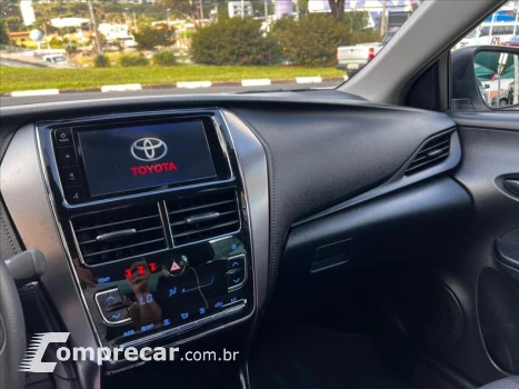 YARIS 1.5 16V Sedan XL Live