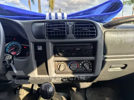 S10 2.4 MPFI EXECUTIVE 4X2 CD 8V FLEX 4P MANUAL