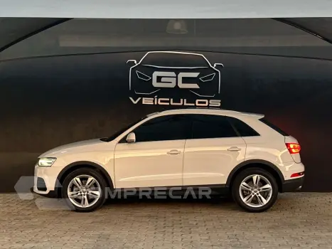 Q3 1.4 TFSI FLEX PRESTIGE PLUS S TRONIC